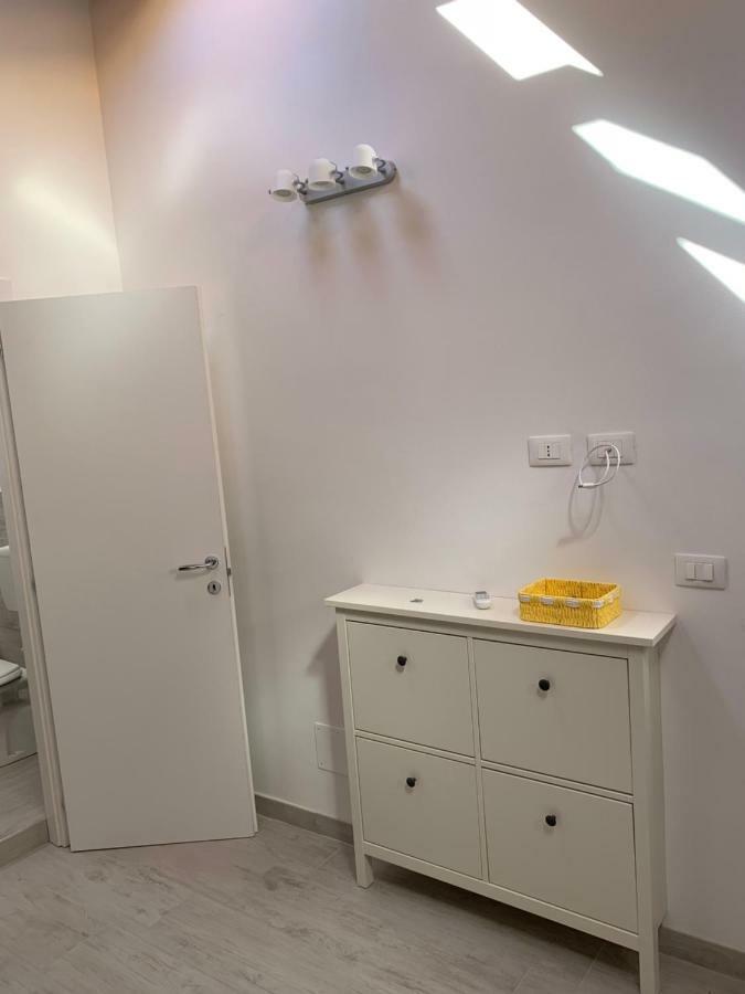 Deni'S Apartments 시라쿠사 외부 사진