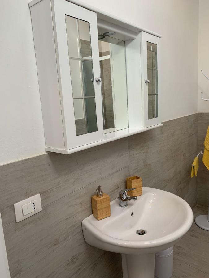 Deni'S Apartments 시라쿠사 외부 사진