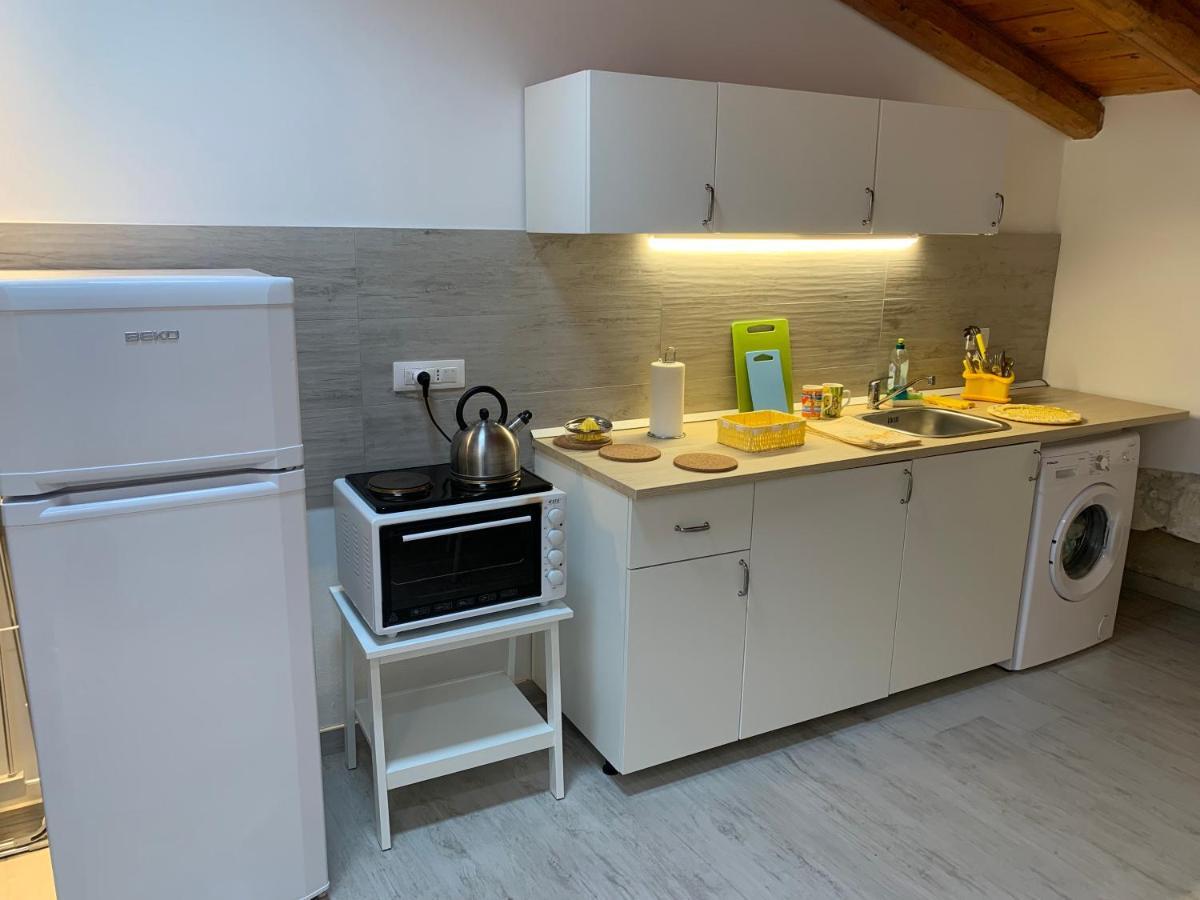 Deni'S Apartments 시라쿠사 외부 사진
